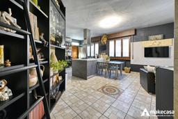Casa indipendente in Via De Gasperi 10, Sordio