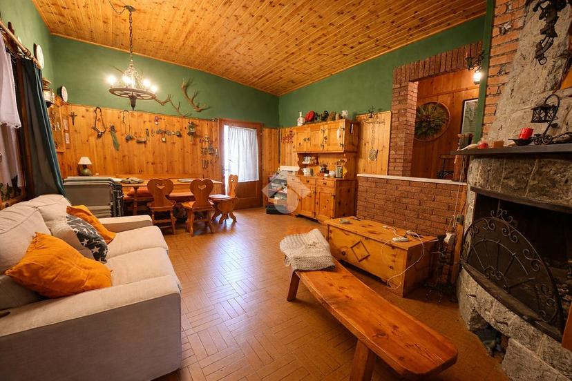 Casa indipendente in Via Canali, Tirano — foto 3 di 5