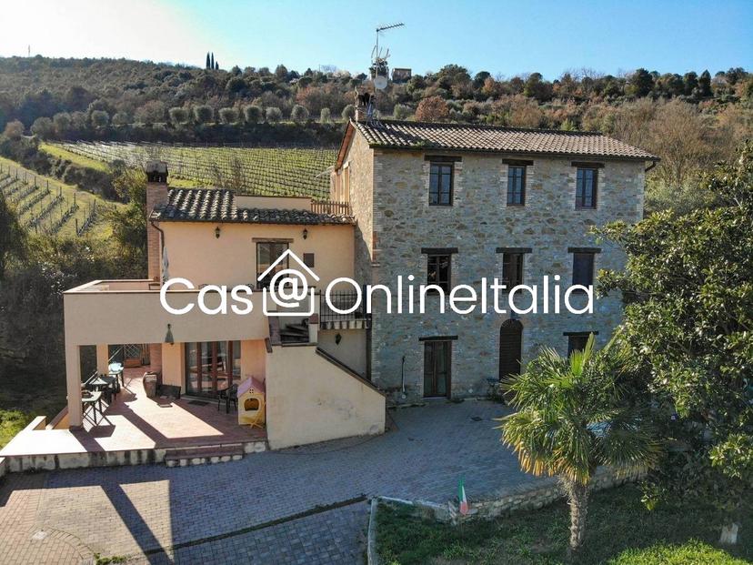 Casa indipendente in Via dell'Anguillara 13, Magione — foto 2 di 5