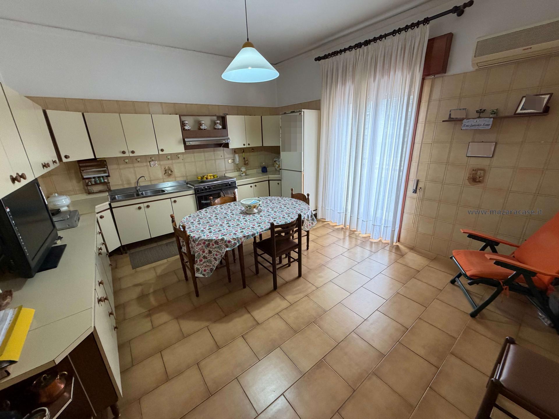Casa indipendente in Via Salemi, Mazara del Vallo