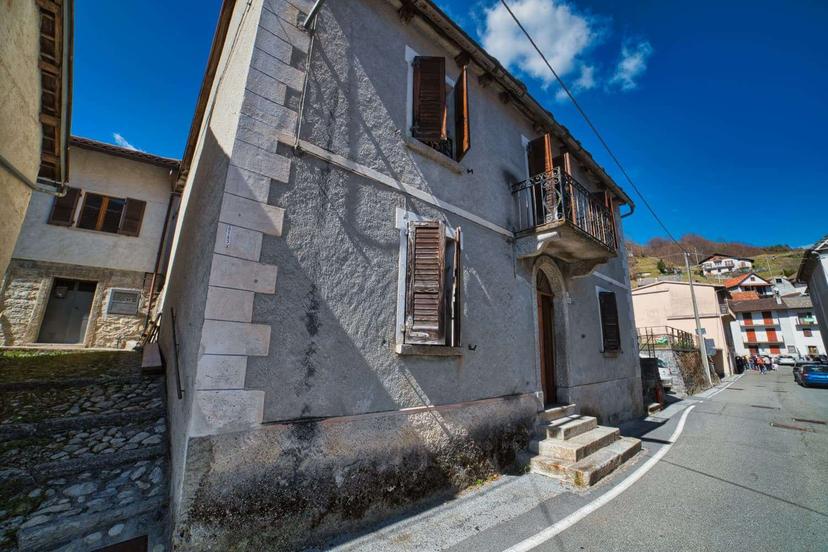 Casa indipendente in Re, Re — foto 5 di 5
