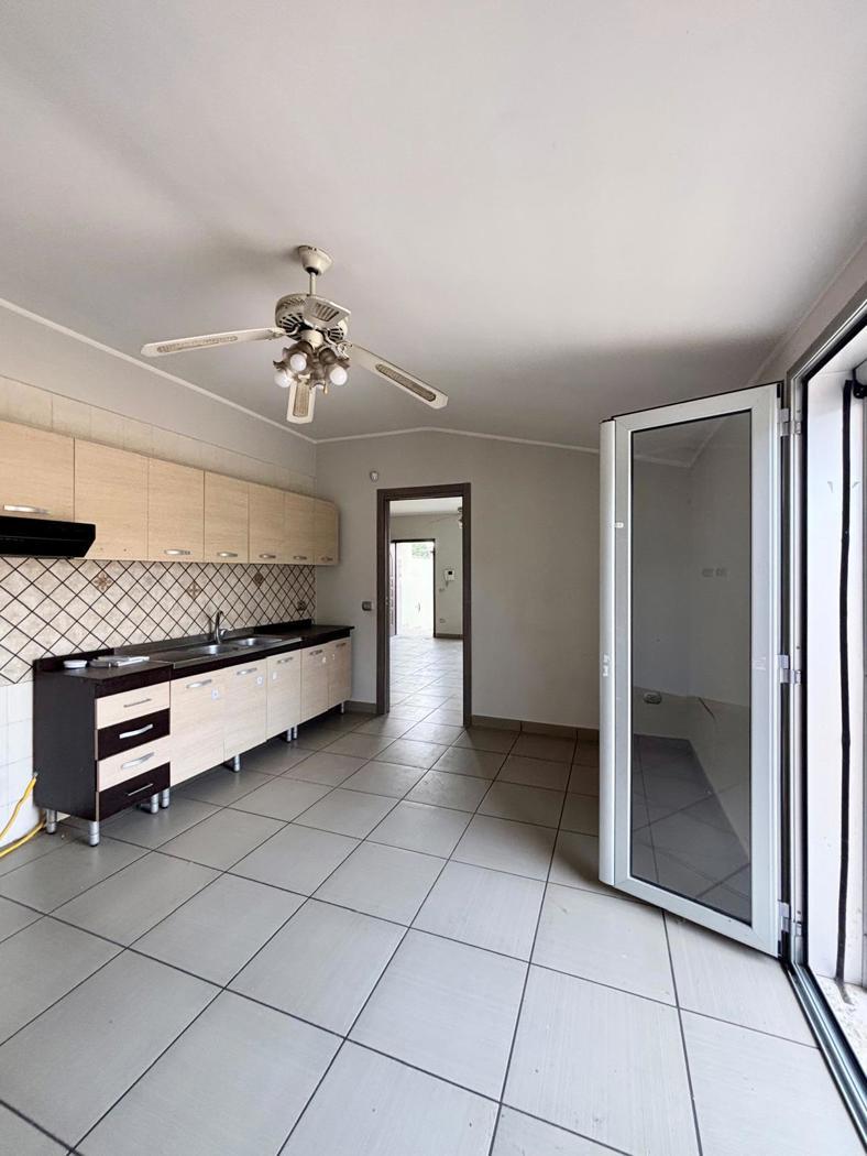 Villa in Via dei Gigli, Carinaro — foto 5 di 5