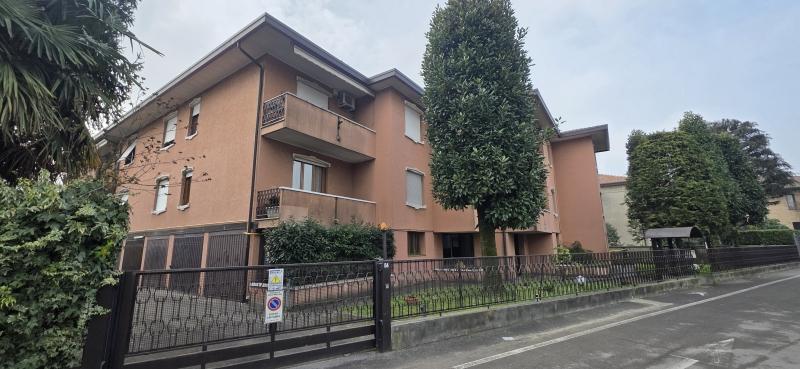 Bilocale in Via Vittorio Veneto 54, Nova Milanese — foto 3 di 5