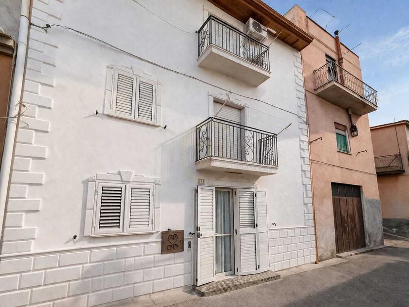 Casa indipendente in Via Santangelo 4, Adrano — foto 5 di 5