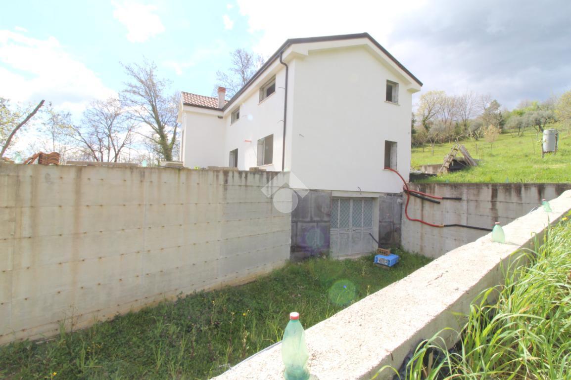 Casa indipendente in Via Animazzi Vado Ceraso, Caiazzo