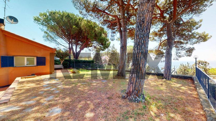 Villa in Via dei Pini d'Aleppo 65, Varazze — foto 5 di 5