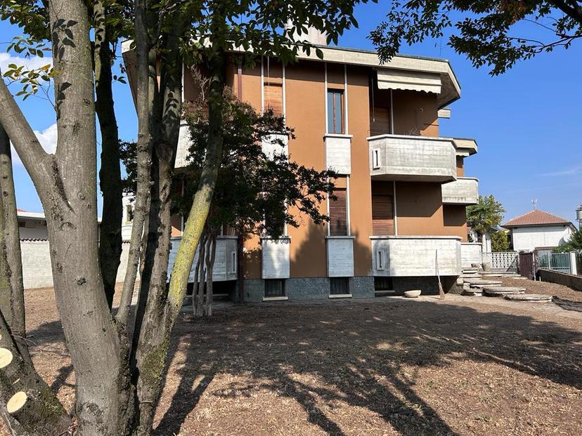 Villa bifamiliare in Via Monterosa  5, Garlasco — foto 4 di 5