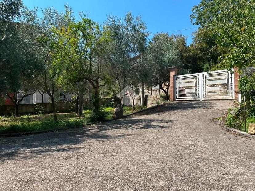 Villa in Contrada Festola 40, Montemiletto — foto 4 di 5