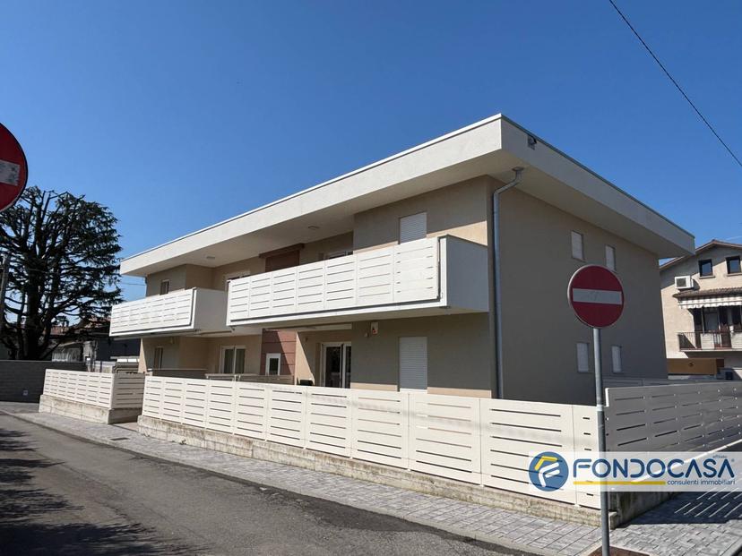 Bilocale in Palazzolo Via Malogno, Palazzolo sull'Oglio — foto 2 di 5