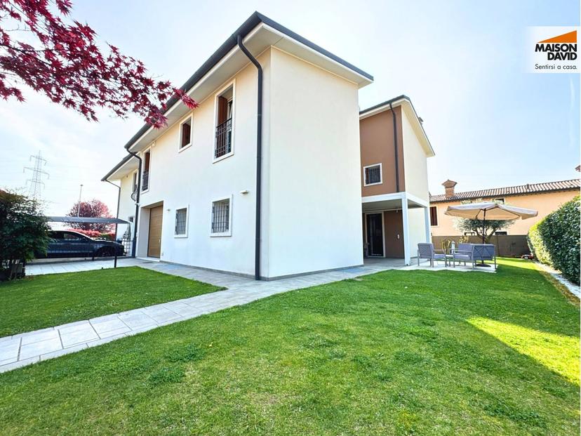 Casa indipendente in Brigata Cadore, Sovizzo — foto 3 di 5