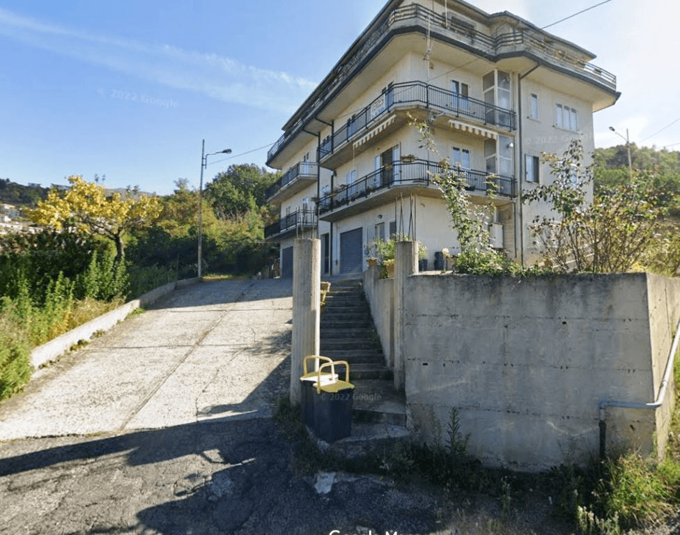 Appartamento in Via Bernardino Telesio 9, Casali del Manco