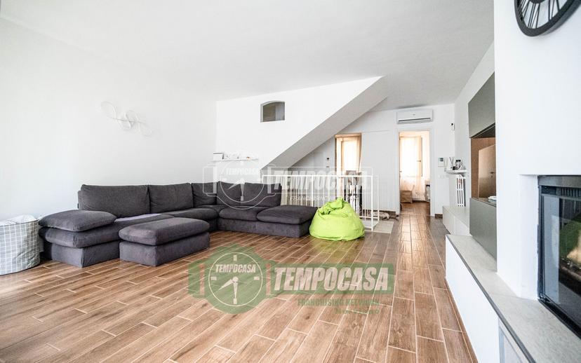 Villa in Via Montenevoso 30, Nerviano — foto 3 di 5