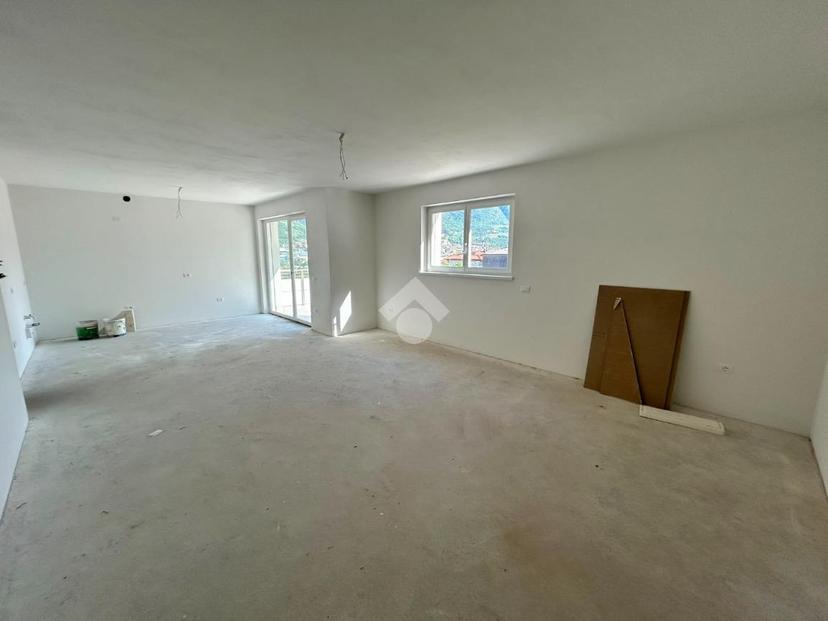 Appartamento in Via Riccardo Zandonai 1, Ala — foto 4 di 5