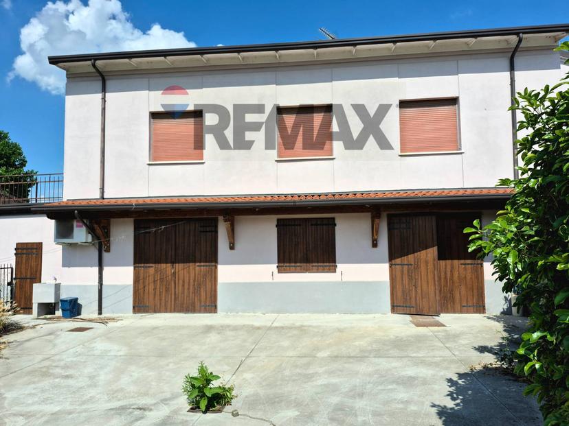 Casa indipendente, Mariana Mantovana — foto 4 di 5