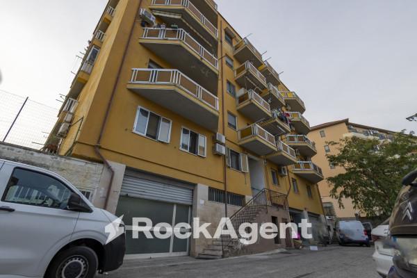 Quadrilocale in Viale Cassiodoro 279, Catanzaro — foto 2 di 5