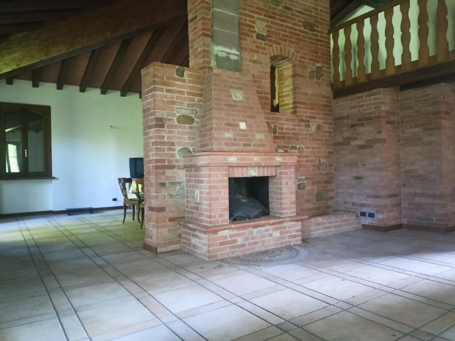 Villa in Via del Colombarone, San Giorgio Piacentino