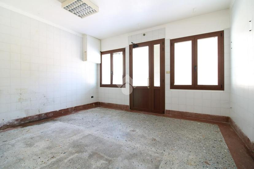 Villa in Via V. Emanuele 19, Teglio Veneto — foto 3 di 5