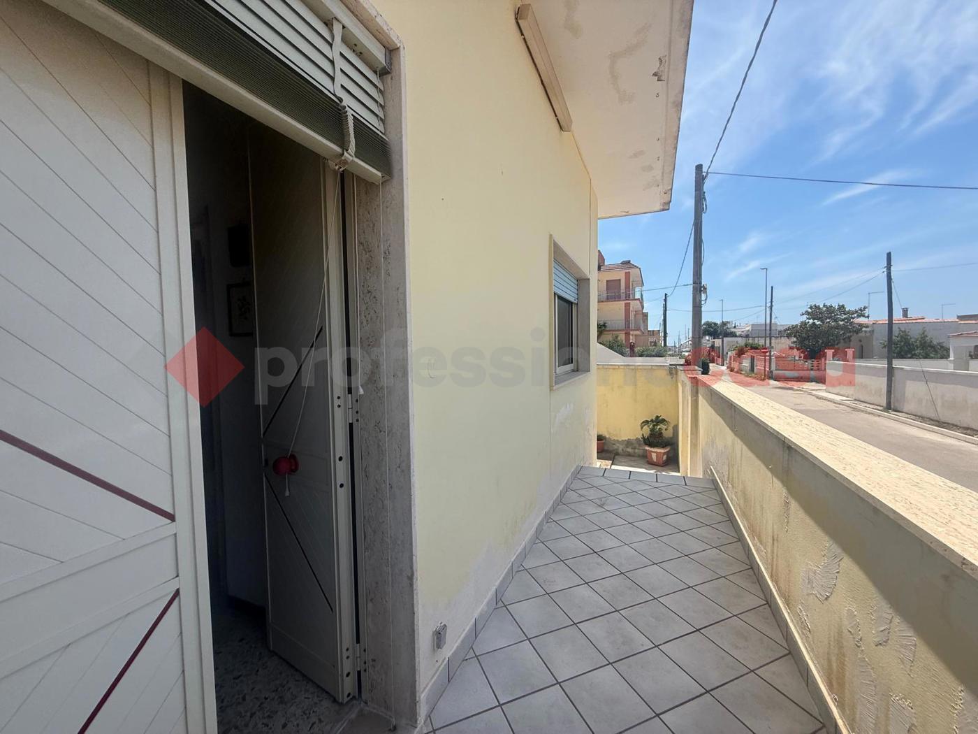 Casa indipendente in Via delle Giunchiglie 41, Manduria