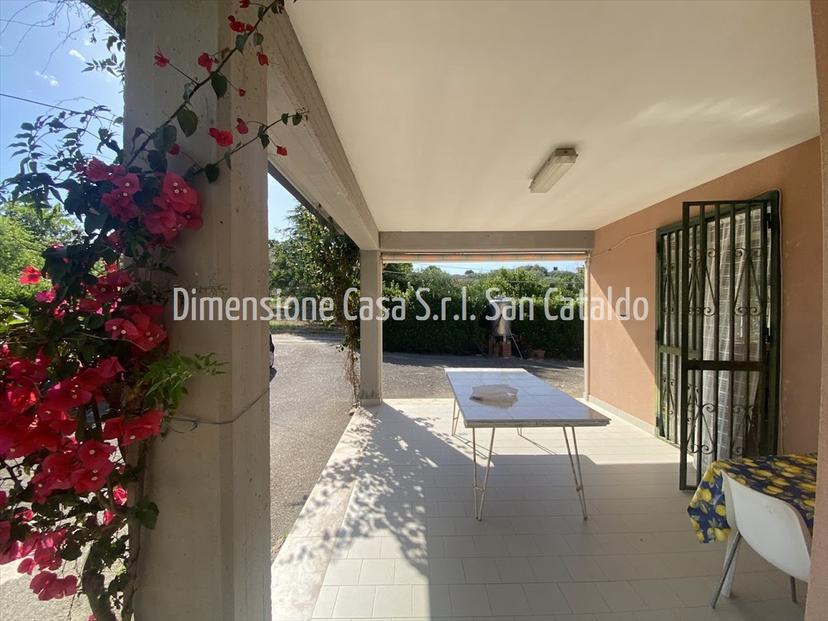 Villa in Indirizzo Non Valido., San Cataldo — foto 3 di 5