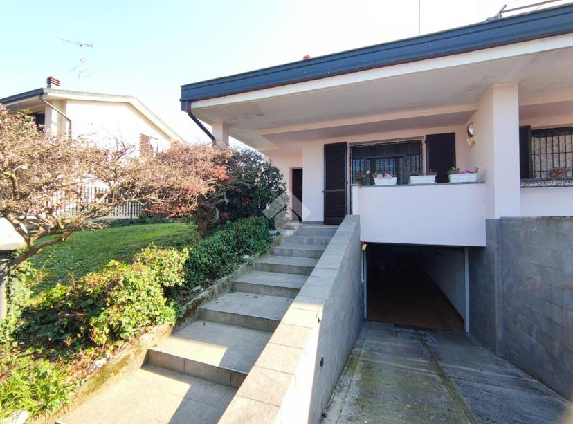 Villa in Via G. Carducci 27, Siziano — foto 5 di 5