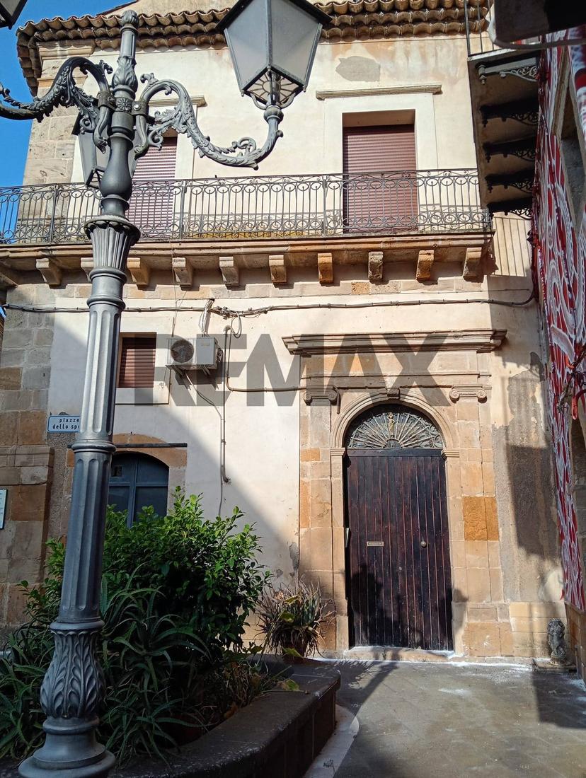 Casa indipendente in Piazzetta dello Speziale 1, Mirabella Imbaccari — foto 2 di 5