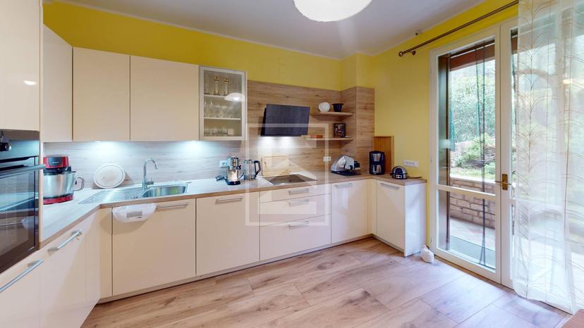 Villa a schiera in Via Sant' Ambrogio 42, Toscolano-Maderno — foto 2 di 5