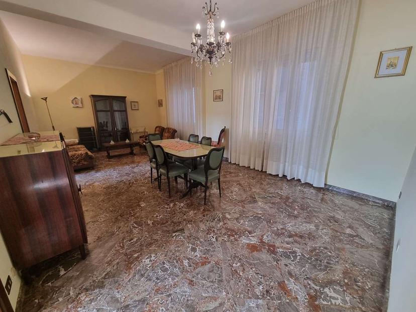 Casa indipendente in Via Marzabotto, Limbiate — foto 3 di 5