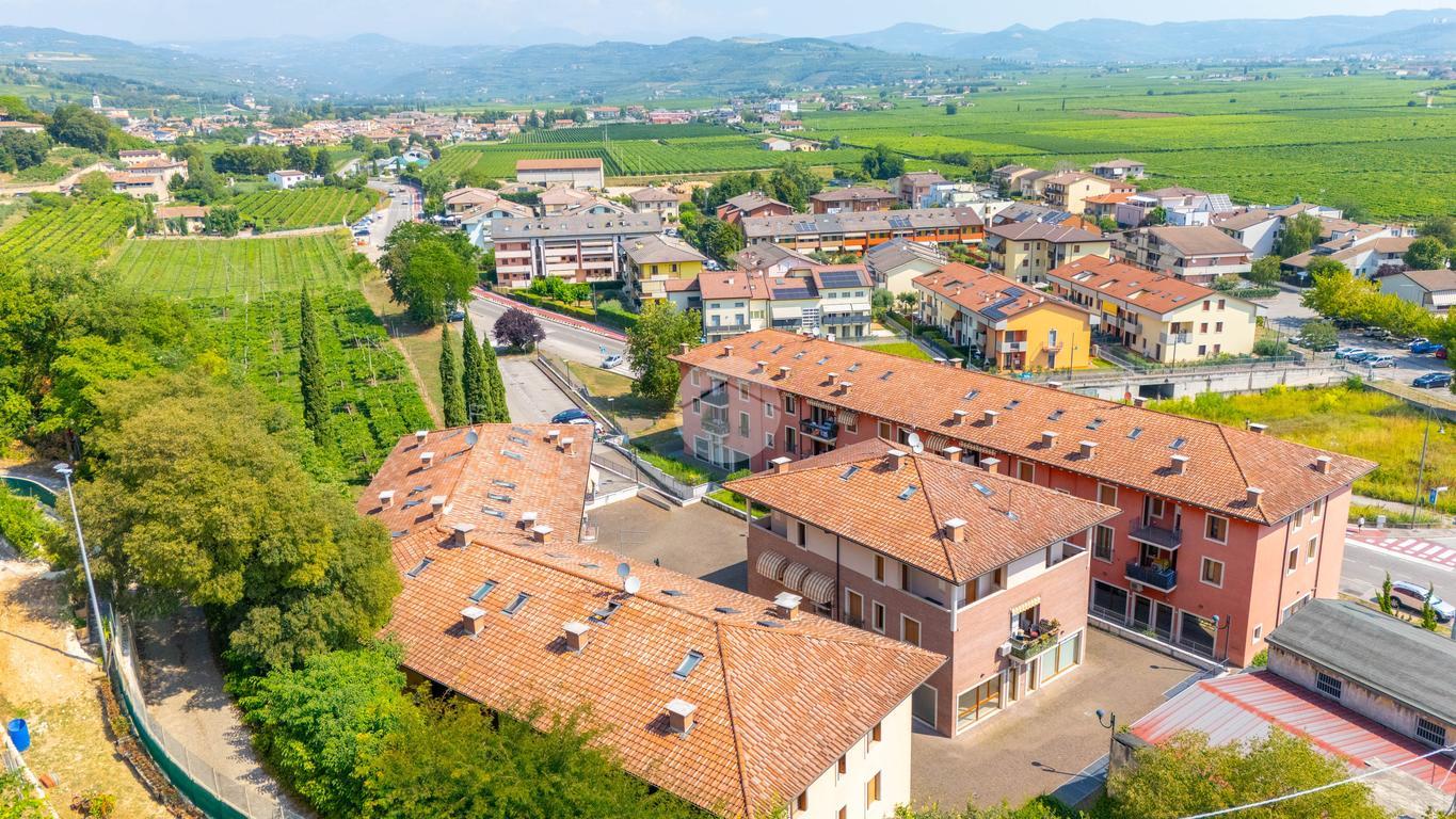 Bilocale in Via Fontana 14, Lavagno
