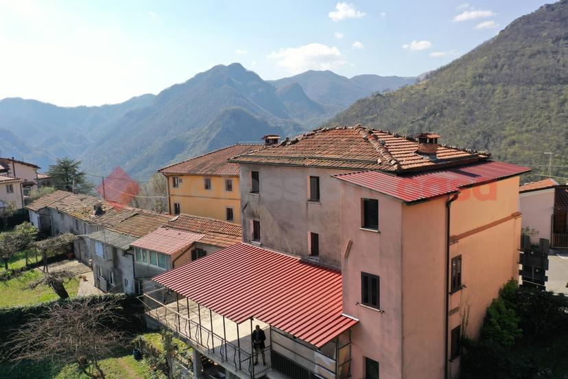 Casa indipendente in Via del Giardino- Vergemoli 6, Fabbriche di Vergemoli — foto 3 di 5