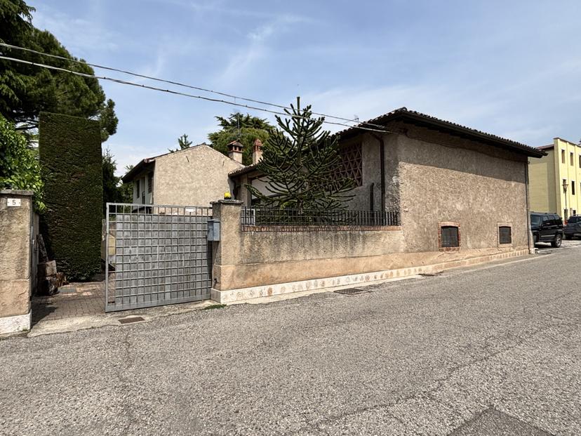 Casa indipendente in Via Borgetti, 5, Tregnago — foto 4 di 5