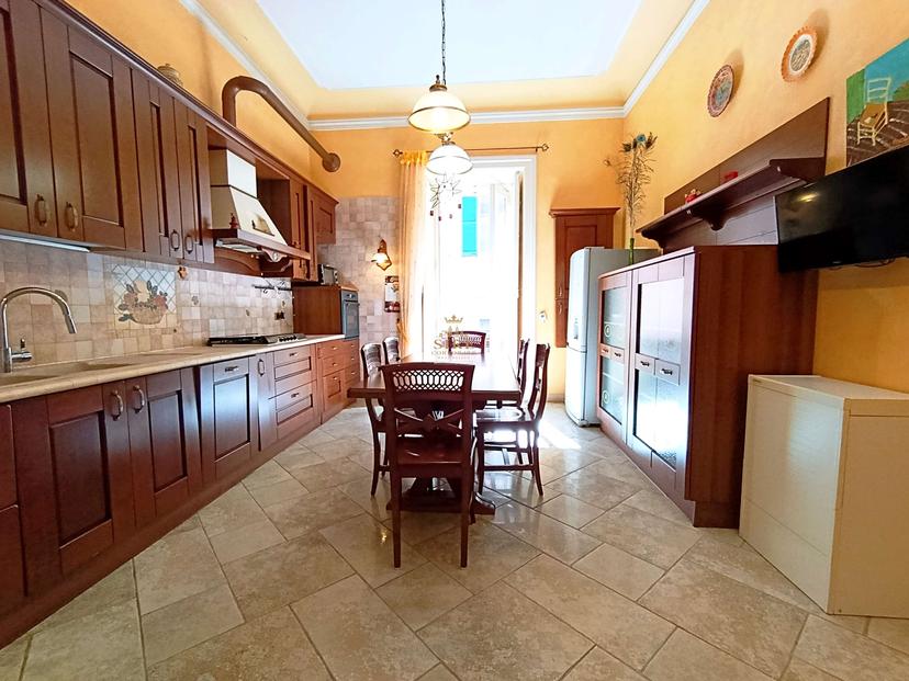 Quadrilocale in Via Nazareth, Barletta — foto 2 di 5