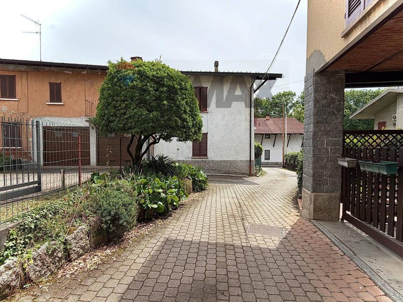Casa indipendente in Via Cadorna 31, Bodio Lomnago — foto 2 di 5