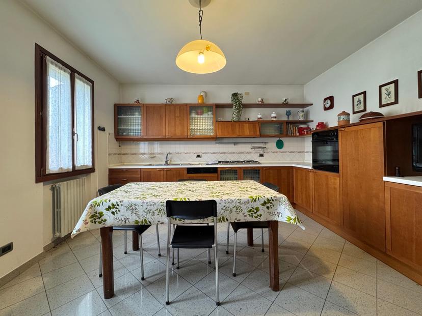 Casa indipendente in Via Roma Snc, Borgo Veneto — foto 3 di 5