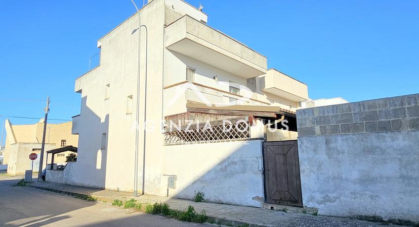 Casa indipendente in Via Pietro Bianchi  60, Melissano — foto 3 di 5