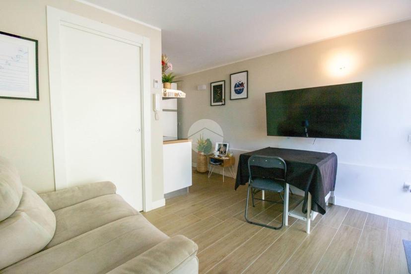 Appartamento in Via dei Garofani, Pineto — foto 4 di 5