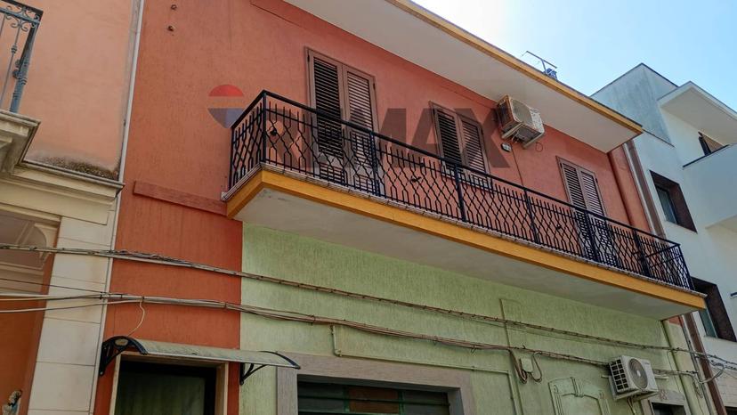Casa indipendente in Via Riccardo Zandonai 4, San Vito dei Normanni — foto 2 di 5