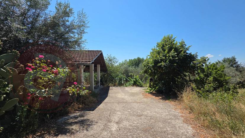 Casa indipendente in Via Tramonti Snc, Arce — foto 2 di 5
