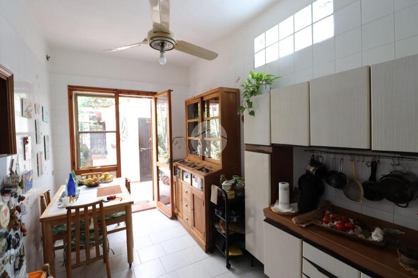 Casa indipendente in Vico II Riva Villasanta 14, Cagliari — foto 5 di 5
