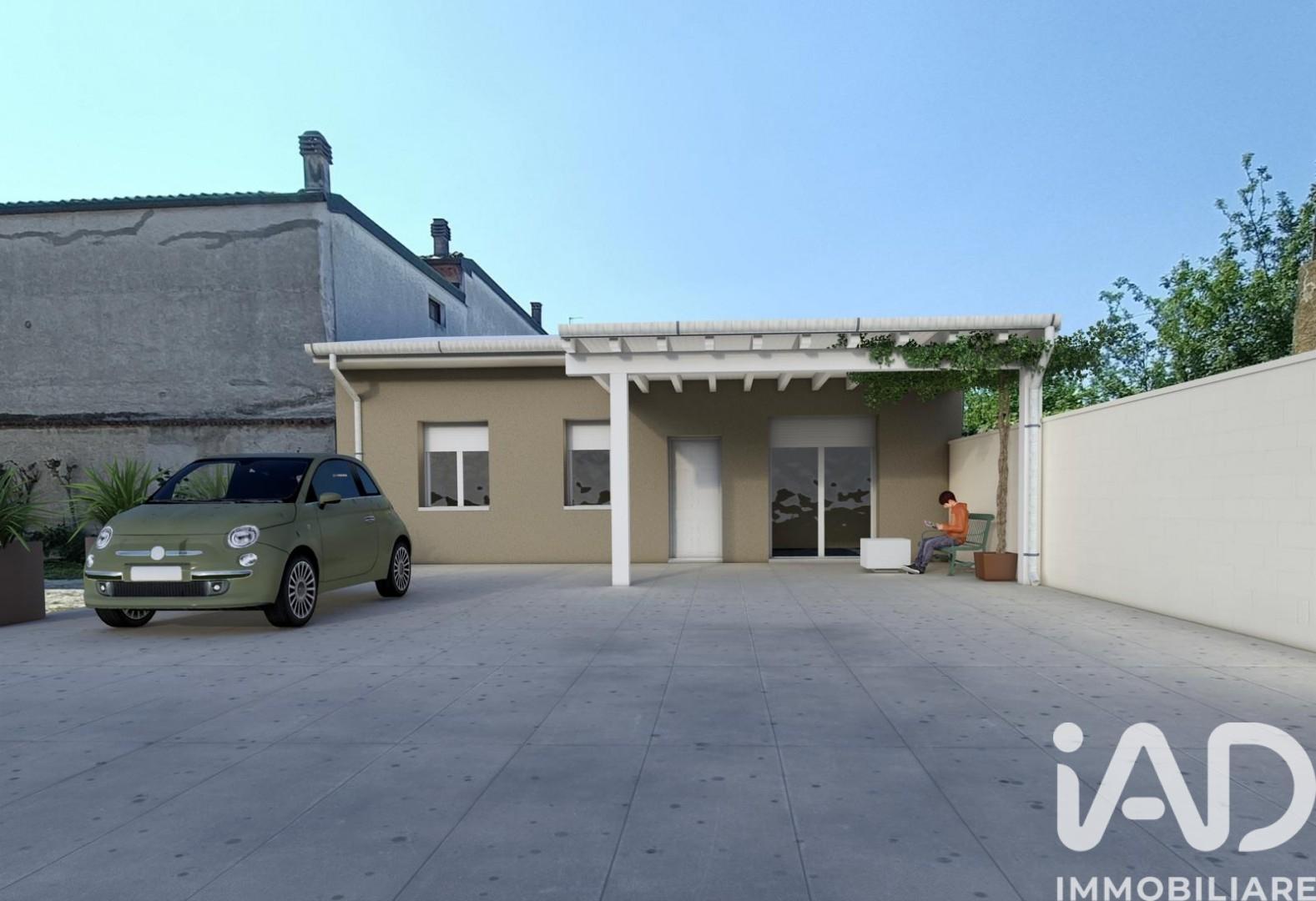 Villa in Via Cremona 4, Borgo San Giacomo