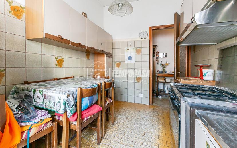 Trilocale in Via Alessandro Manzoni 37, Bresso