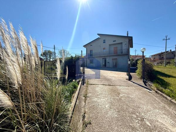 Villa in Via Grotti, Casalanguida — foto 2 di 5