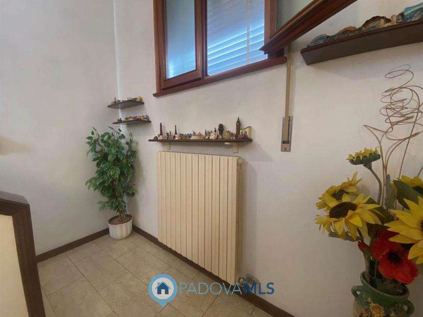 Villa a schiera in Via Roma, Pozzonovo