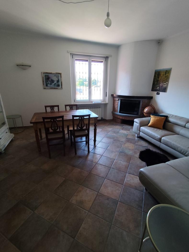Trilocale in Via Lorenzo Ghiberti, Chivasso — foto 3 di 5