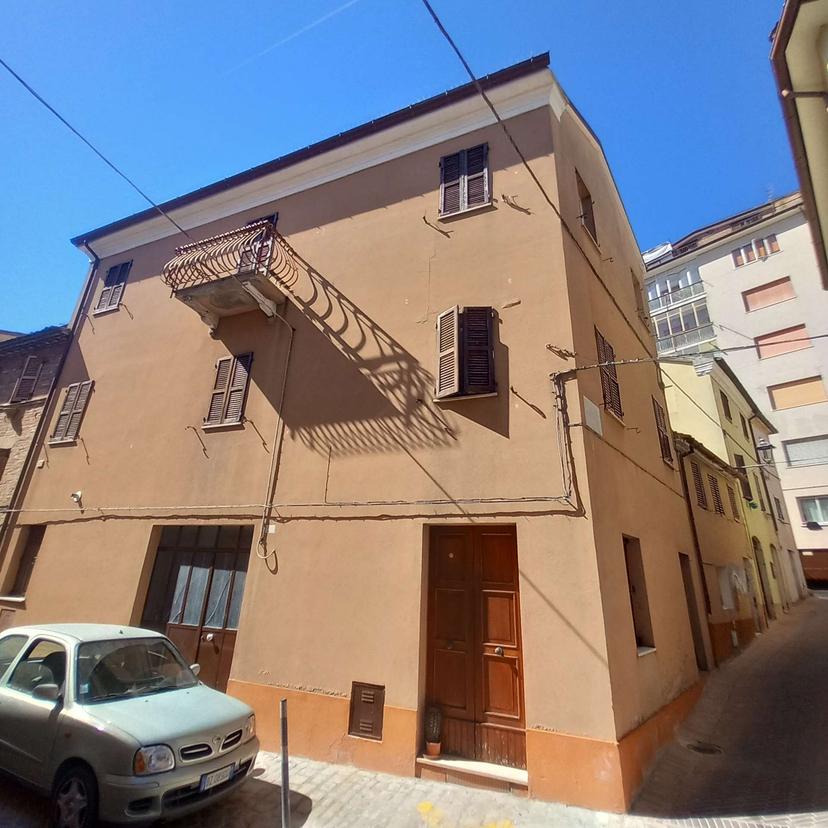 Casa indipendente, Osimo — foto 3 di 5