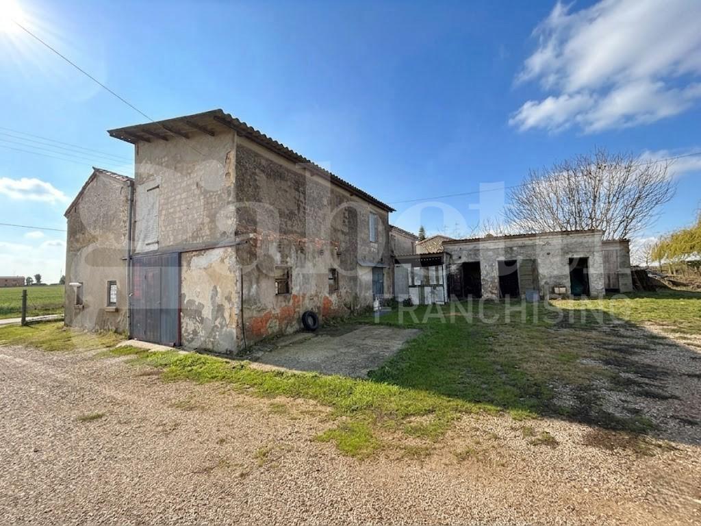 Rustico in Fratta Polesine Via San Giorgi, Fratta Polesine