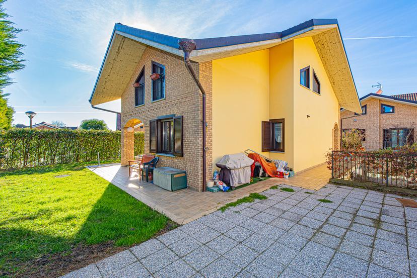 Villa in Via San Gillio, Givoletto — foto 2 di 5