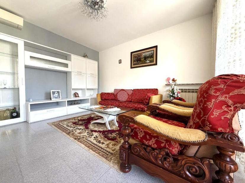 Casa indipendente in Via Cesare Battisti, Gadesco-Pieve Delmona — foto 4 di 5