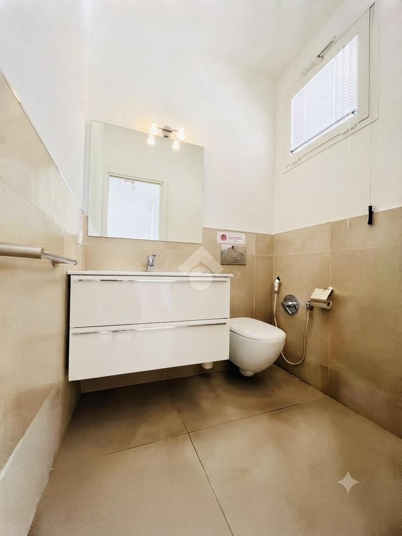 Casa indipendente in Via Vittorio Bottego, Oristano — foto 2 di 5