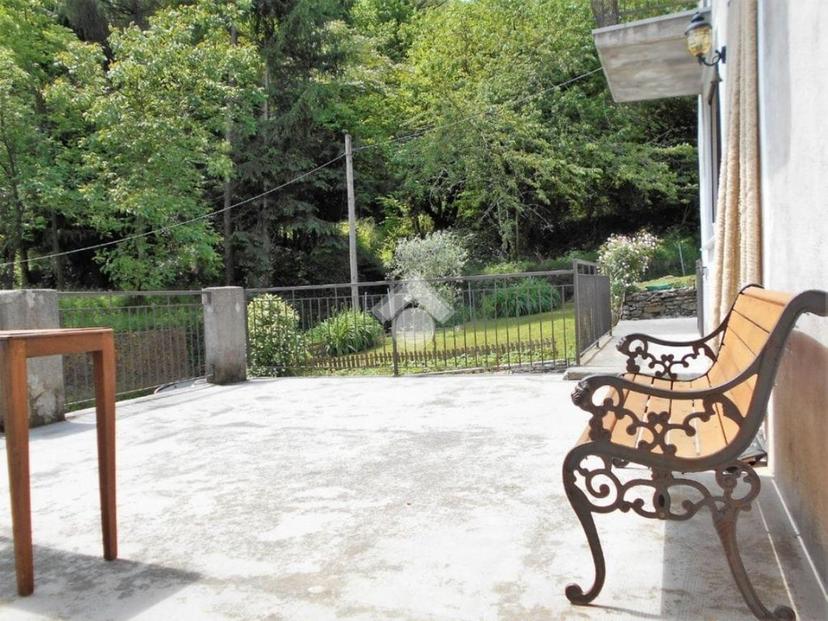 Casa indipendente in Via Chiapparo 40, Pornassio — foto 5 di 5