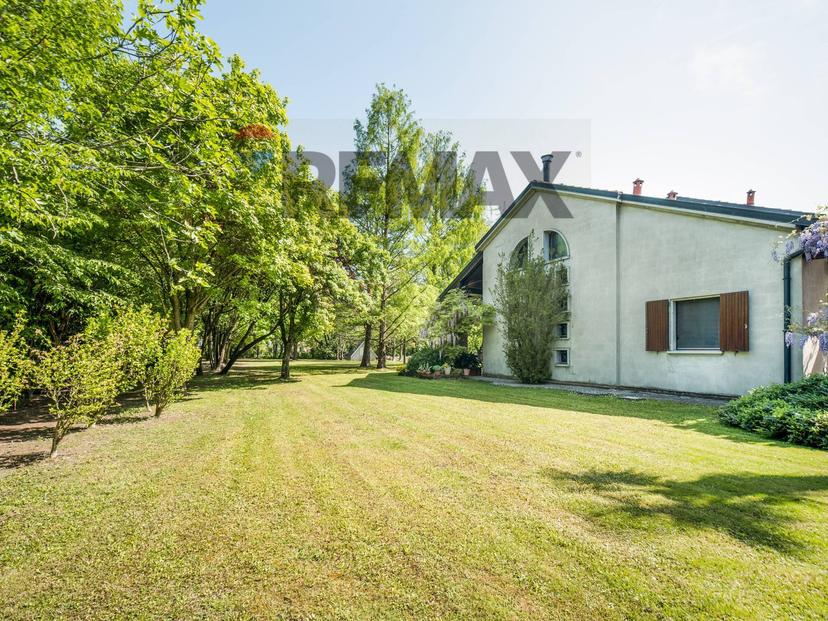 Villa in Via Quercia 130, Cavezzo — foto 3 di 5